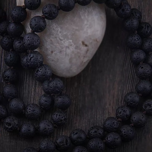 Unisex Fashion Bohemian Long Skull Pendant Necklace - Picture 9 of 14